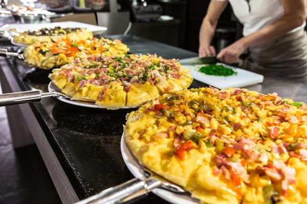 Hotel TUI Blue pizza.jpg